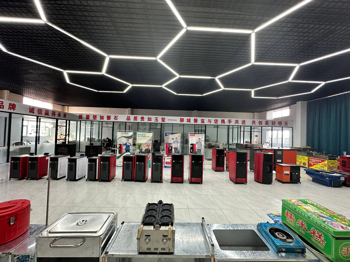 Modern 1500W Electric Fireplace Remote Control WiFi App Control Embedded Landscape Steel Design Indoor Outdoor Use Home Hotel