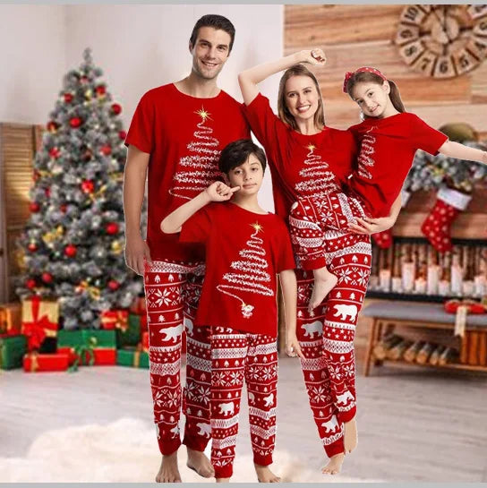 Merry Xmas Family Look Pyjamas Short Sleeve O Neck Sleepwear Adults Kids Christmas Matching Pajamas Set Cute Print 2 Pieces Suit