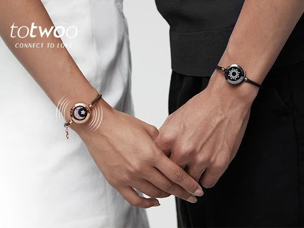 Totwoo Romantic Couple Gift Smart Bluetooth Bracelets with Vibration Reminder for iOS Android Long Distance