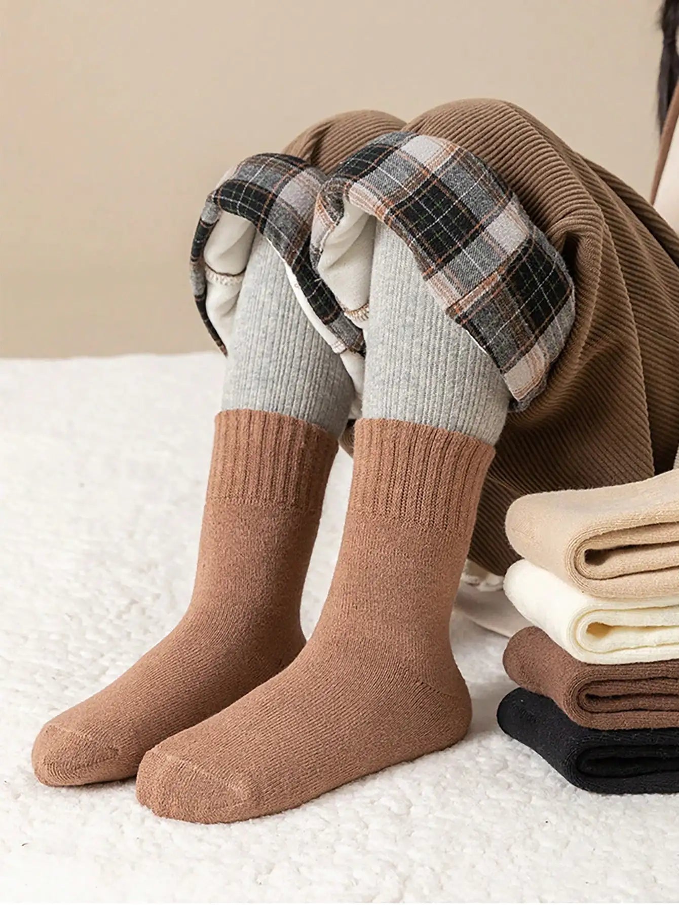 5 Pairs of Children's Thick Terry Socks with Letter Print, Warm and Fleece-Lined Mid-Calf Length Baby Glove Socks.