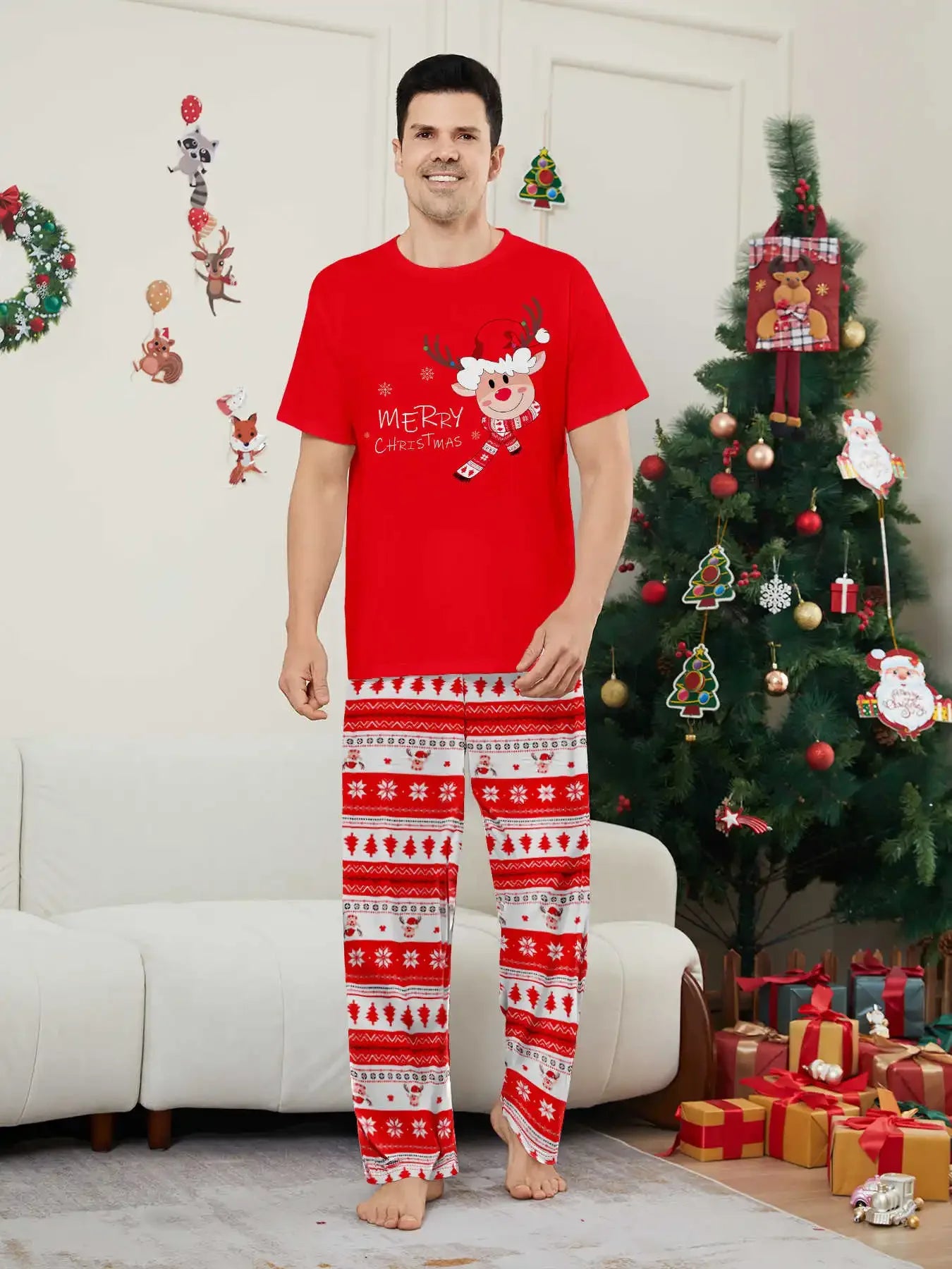 Merry Xmas Family Look Pyjamas Short Sleeve O Neck Sleepwear Adults Kids Christmas Matching Pajamas Set Cute Print 2 Pieces Suit