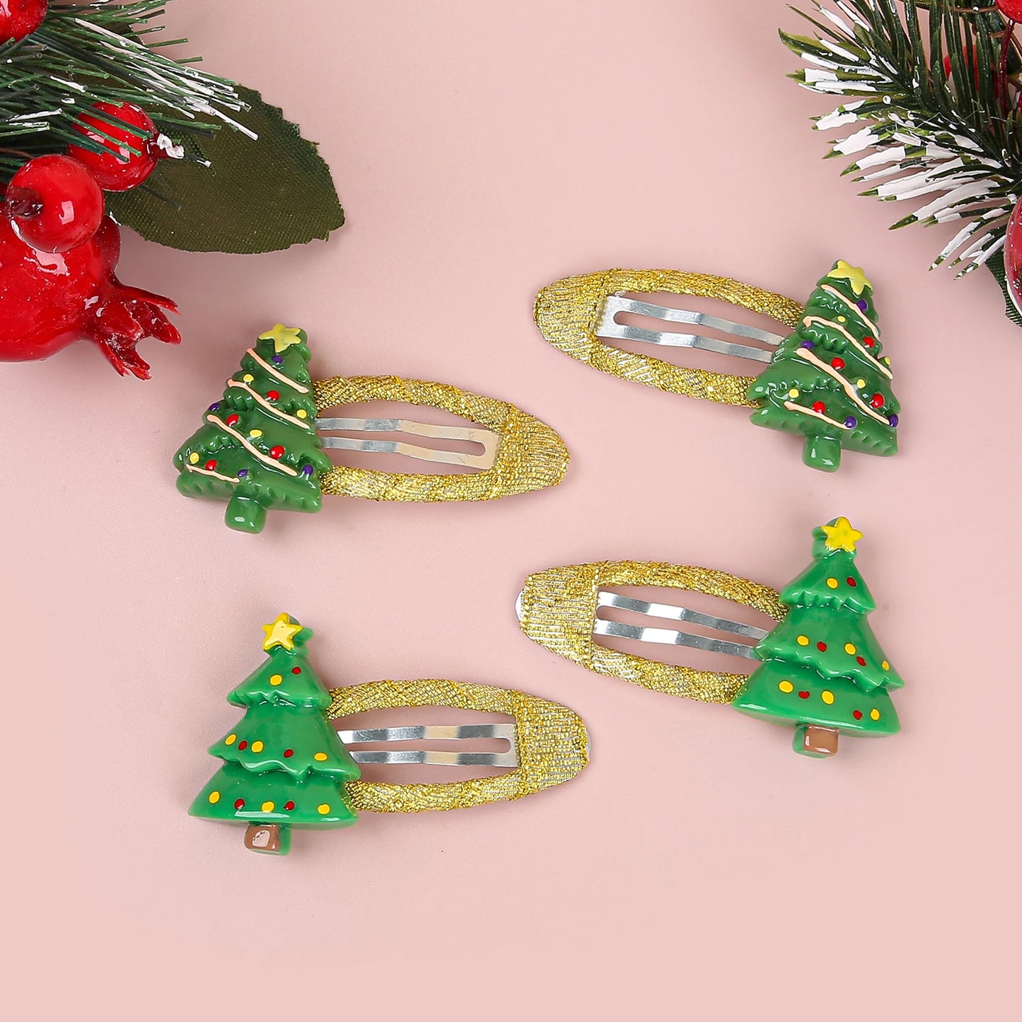 4Pcs Girls Christmas Hair Accessories Glitter BB Hairpin Cartoon Hair Clip Santa Claus Barrette Clips for Kids Hair Accessories