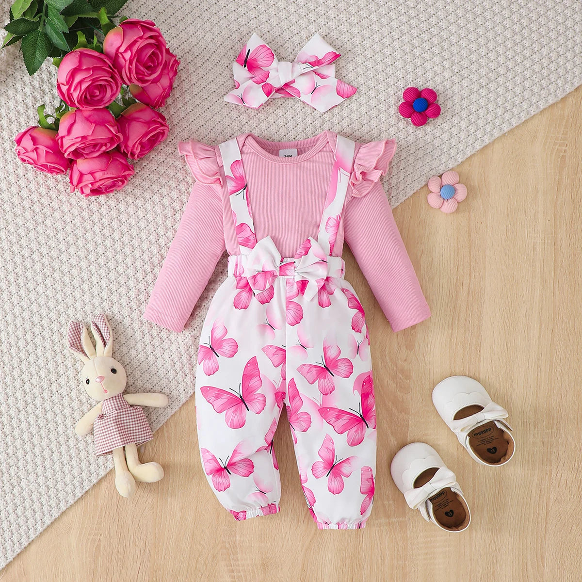 0-18Months Baby Girl Clothes Set Red Color Long Sleevs Bodysuit + Flower Strap Pants 2PCS Infant Girl New Years Clothing Suit