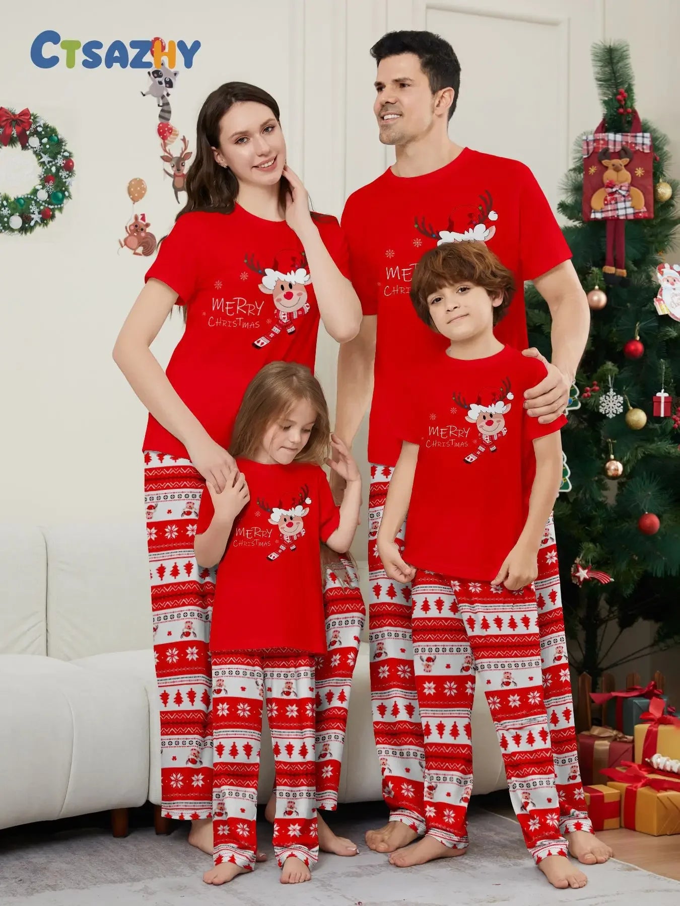 Merry Xmas Family Look Pyjamas Short Sleeve O Neck Sleepwear Adults Kids Christmas Matching Pajamas Set Cute Print 2 Pieces Suit