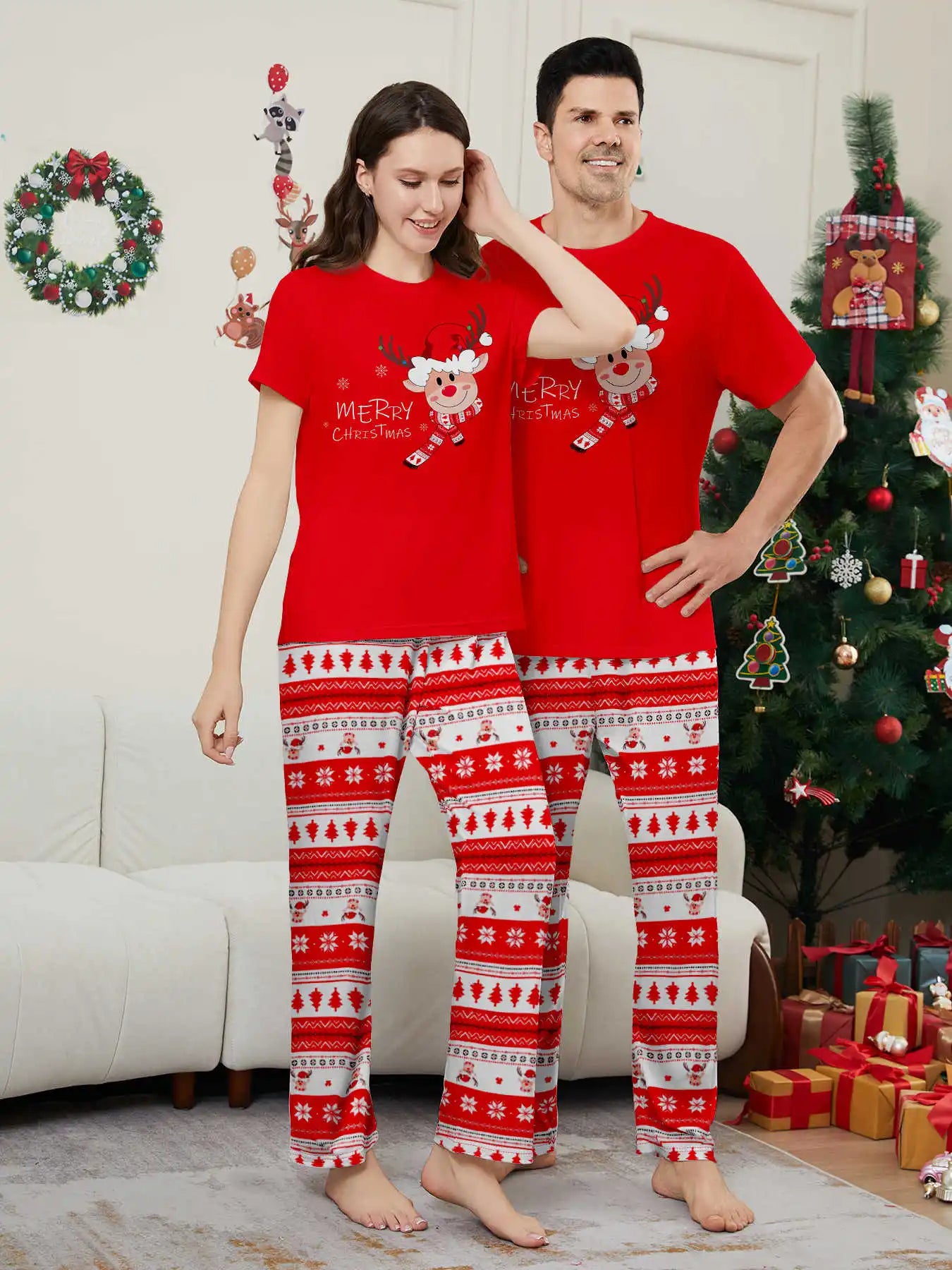 Merry Xmas Family Look Pyjamas Short Sleeve O Neck Sleepwear Adults Kids Christmas Matching Pajamas Set Cute Print 2 Pieces Suit