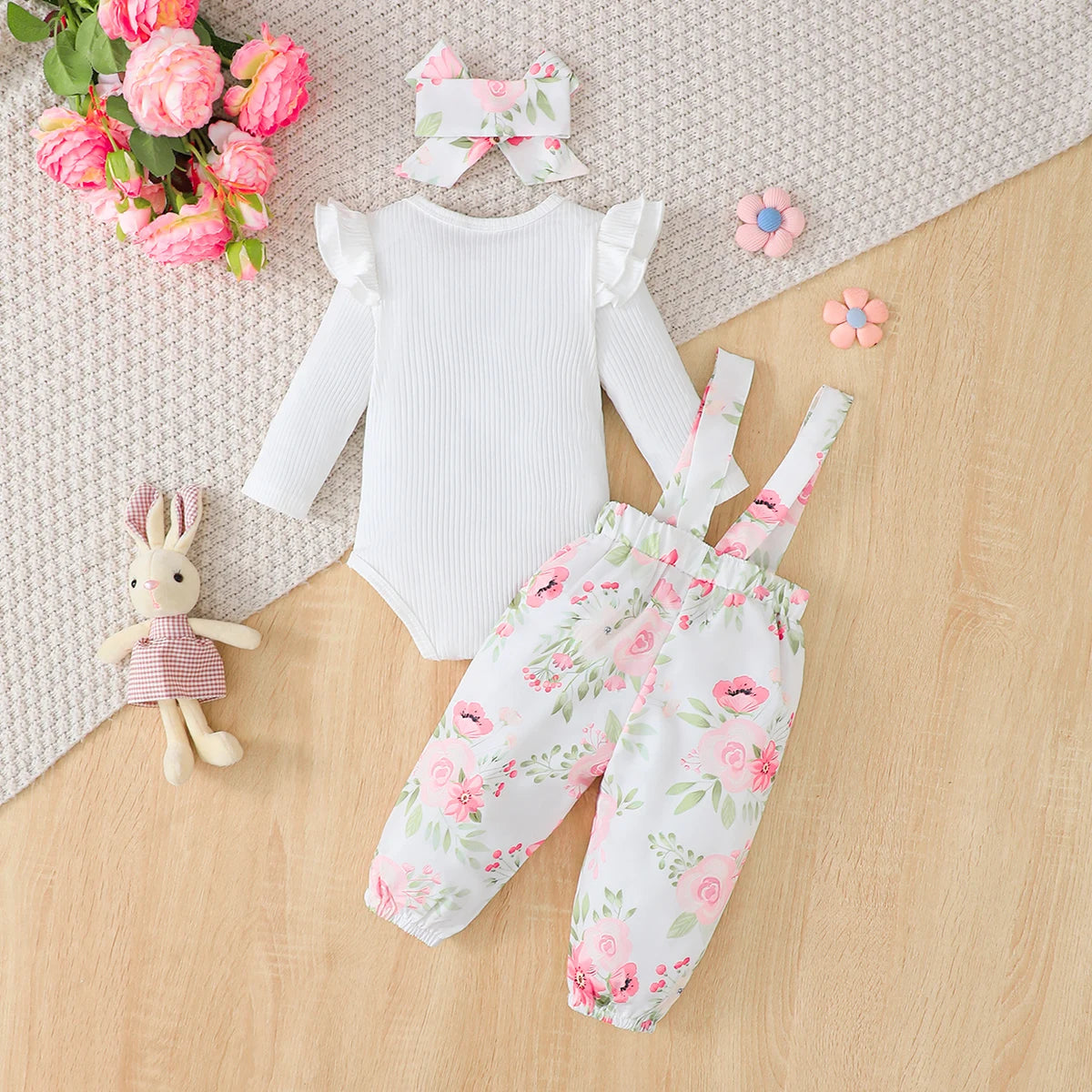 0-18Months Baby Girl Clothes Set Red Color Long Sleevs Bodysuit + Flower Strap Pants 2PCS Infant Girl New Years Clothing Suit