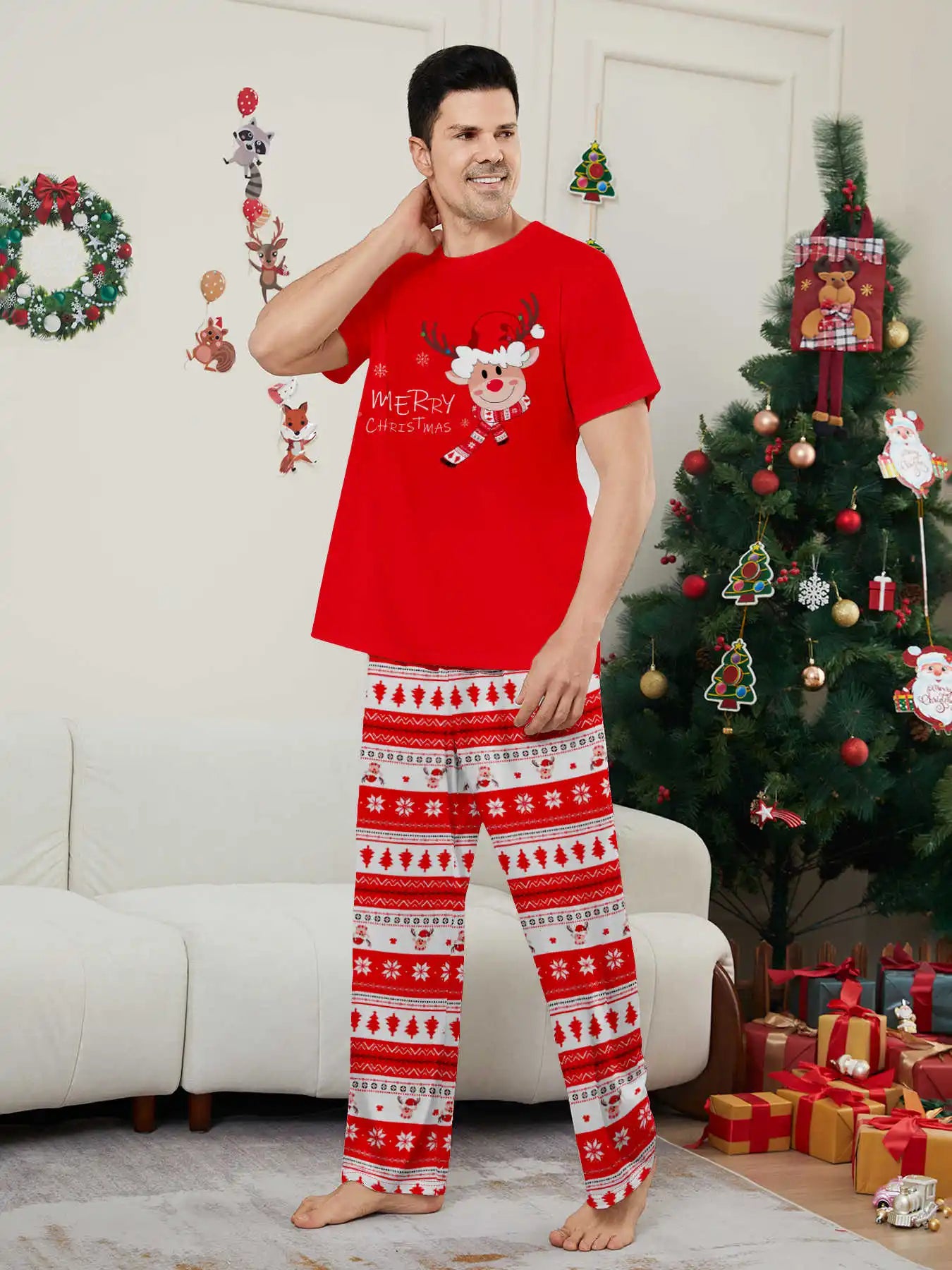 Merry Xmas Family Look Pyjamas Short Sleeve O Neck Sleepwear Adults Kids Christmas Matching Pajamas Set Cute Print 2 Pieces Suit