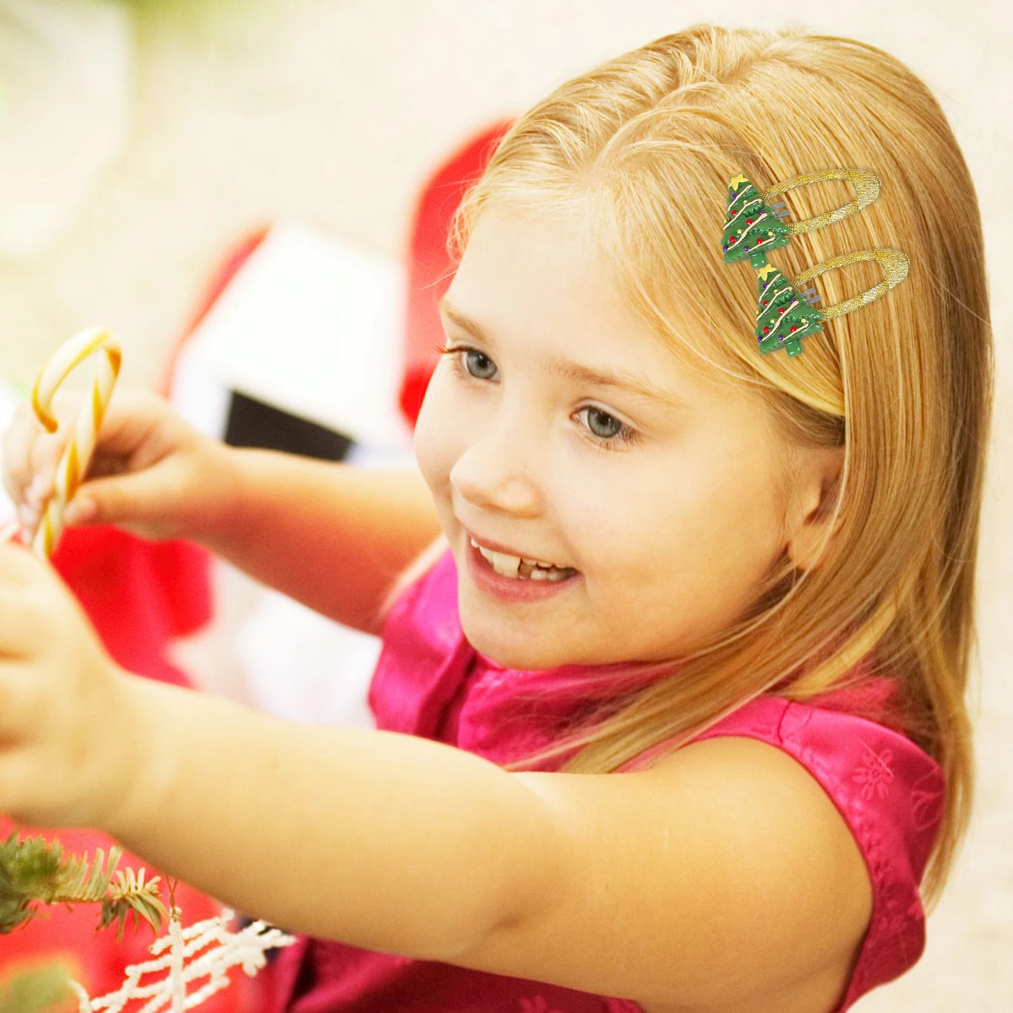 4Pcs Girls Christmas Hair Accessories Glitter BB Hairpin Cartoon Hair Clip Santa Claus Barrette Clips for Kids Hair Accessories