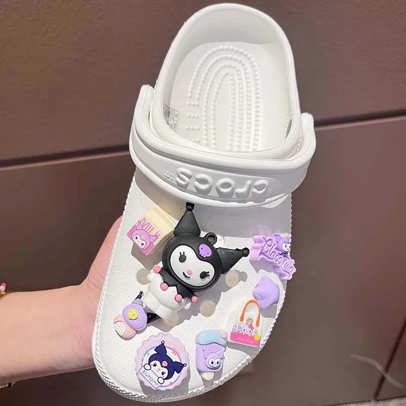 New Sanrio Kuromi Cinnamoroll Melody Pochacco Pompompurin LED Accessories Hole Slipper Buckles Set Cartoon Kawaii Gifts