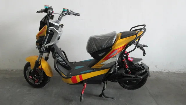 Introducing our highly anticipated 2025 model: a high-performance electric racing motorcycle, available with 40A and 50A power options, offered at a competitive factory price.