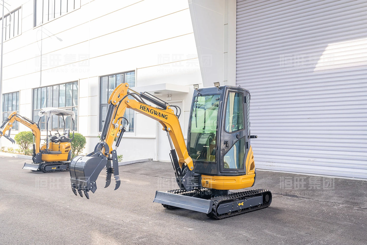 AC Cabin Mini Crawler Excavator Diesel Tractor 2.5 ton Hydraulic Compact Excavators 2 ton Mini Bagger Construction Machinery