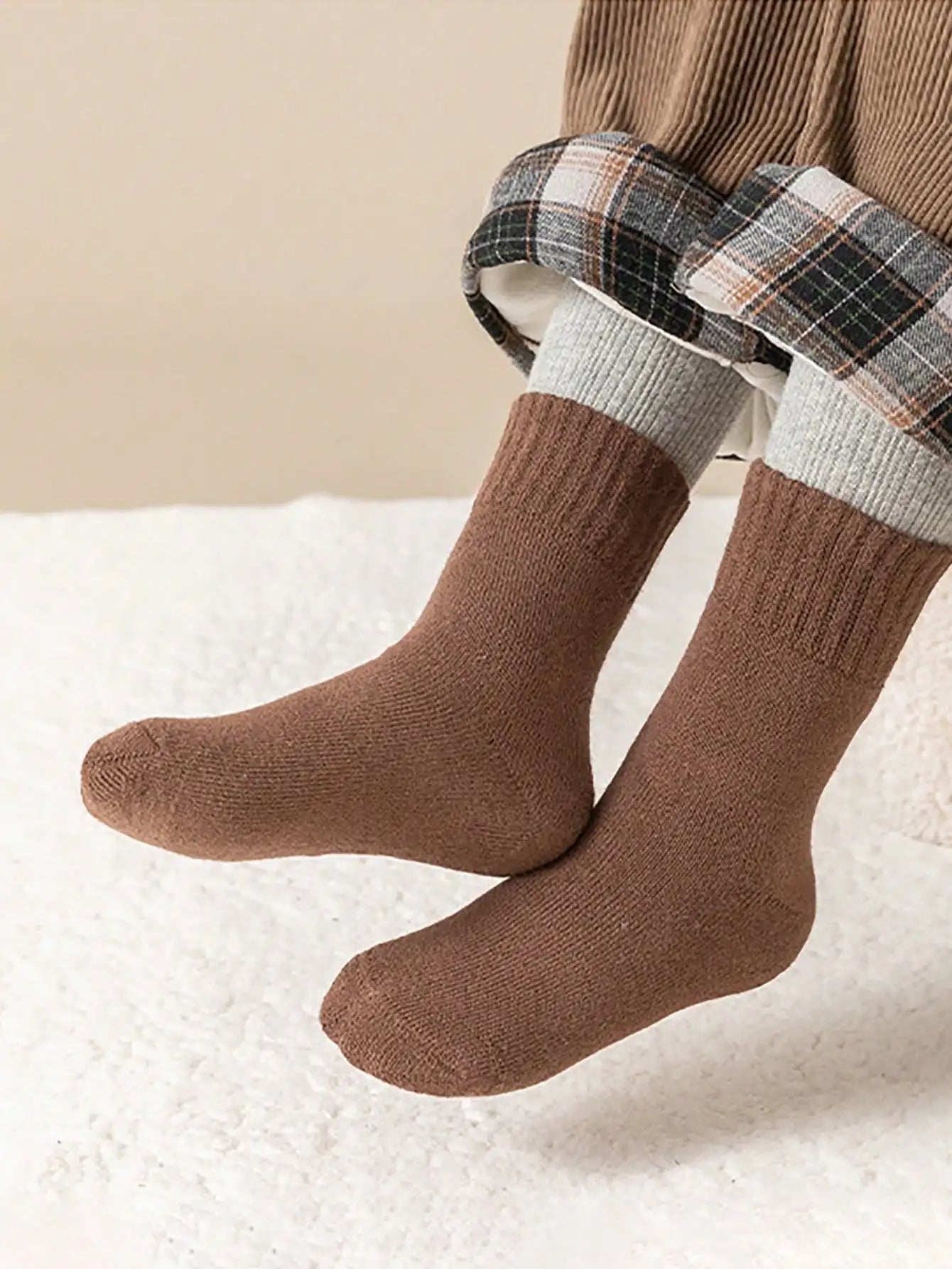 5 Pairs of Children's Thick Terry Socks with Letter Print, Warm and Fleece-Lined Mid-Calf Length Baby Glove Socks.