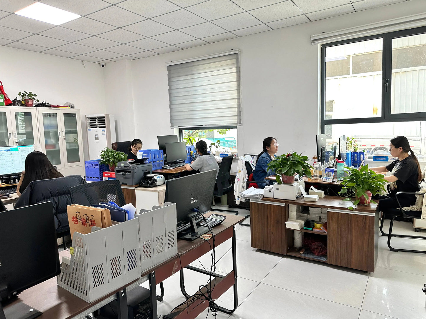 Modern 1500W Electric Fireplace Remote Control WiFi App Control Embedded Landscape Steel Design Indoor Outdoor Use Home Hotel