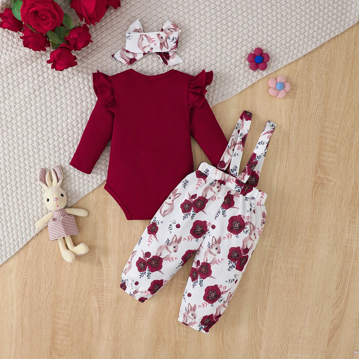 0-18Months Baby Girl Clothes Set Red Color Long Sleevs Bodysuit + Flower Strap Pants 2PCS Infant Girl New Years Clothing Suit