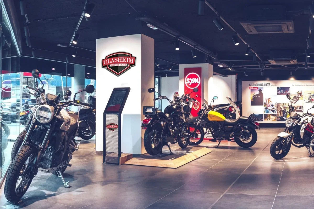 Motorcycle M8 Scooter Motorcycle 125CC Fuel Powered Adult Two Wheel Assist