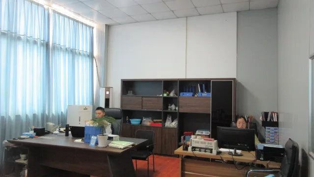 Introducing our highly anticipated 2025 model: a high-performance electric racing motorcycle, available with 40A and 50A power options, offered at a competitive factory price.